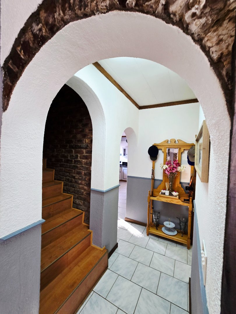 4 Bedroom Property for Sale in Wilkoppies North West